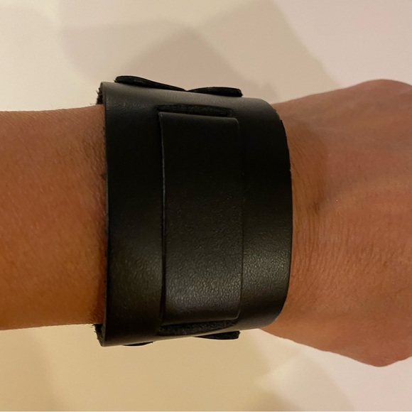 Vintage Leather Cuff Watch Bands Black - Picture 5 of 9